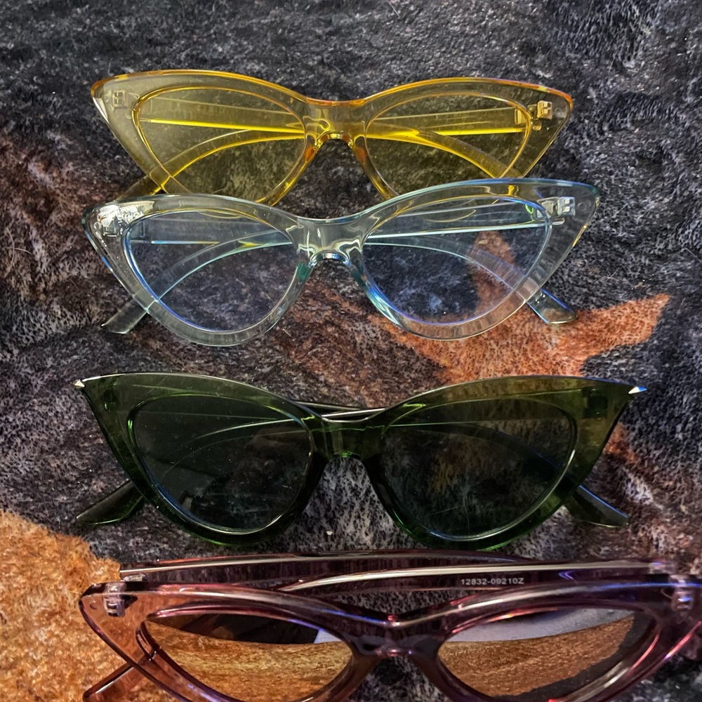 Stylish Women's Cat-Eye Sunglasses Set- Yellow, Blue Green, purple